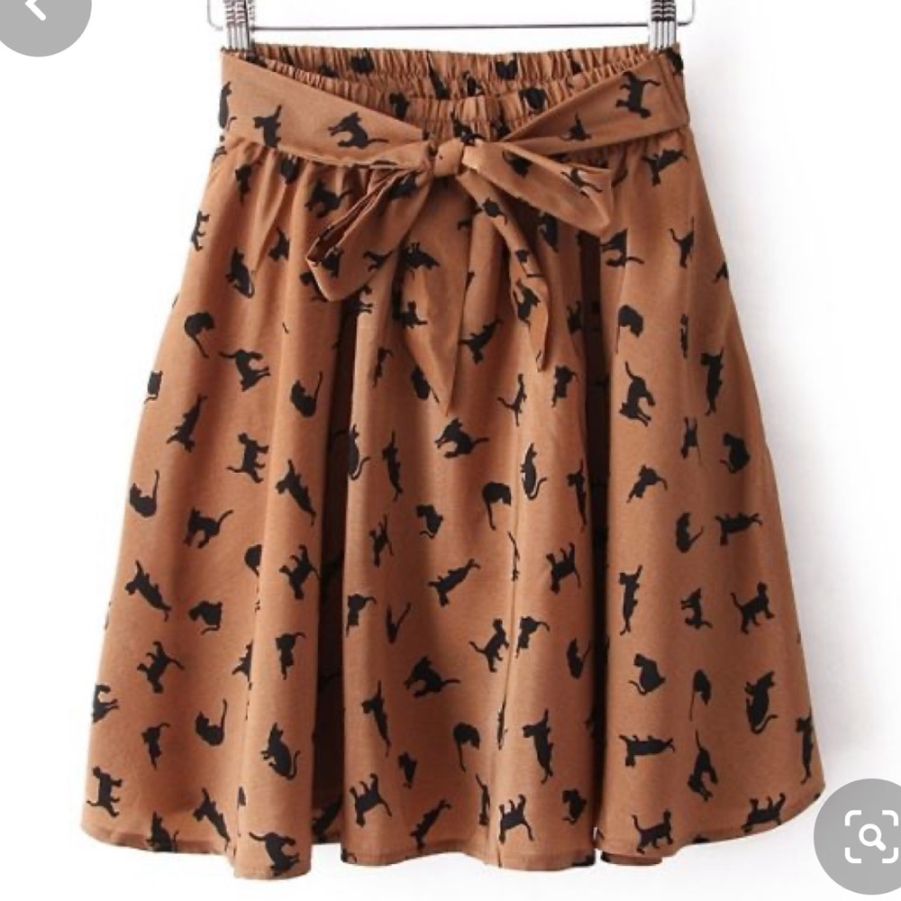 ISO THIS CAT SKIRT 🐈